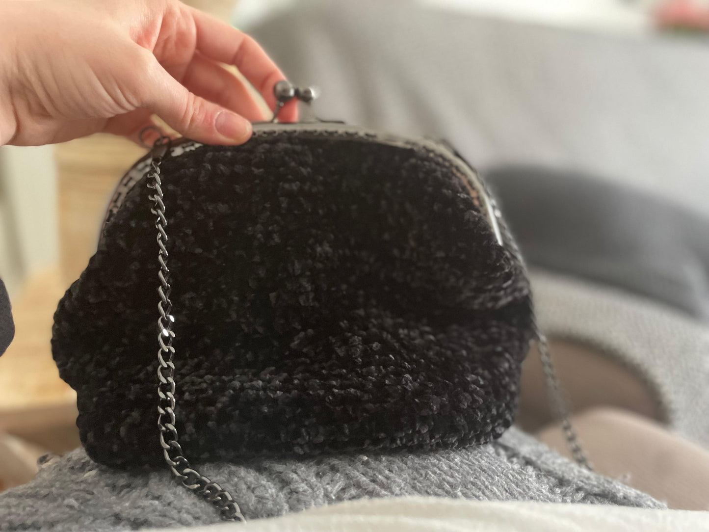 Borsa clic clac Camille uncinetto velluto fatta a mano | Lab Knit & Crochet