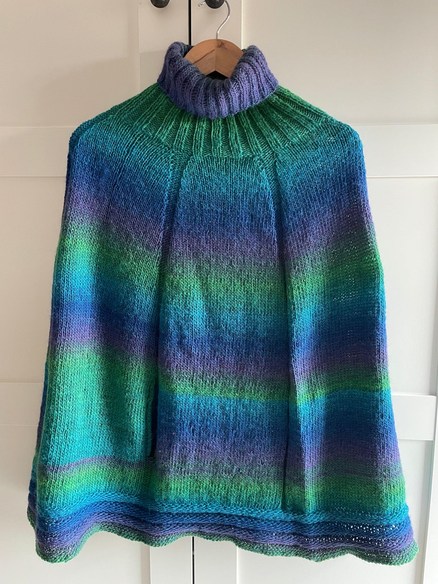 Poncho multicolor - Lab.knitandcrochet