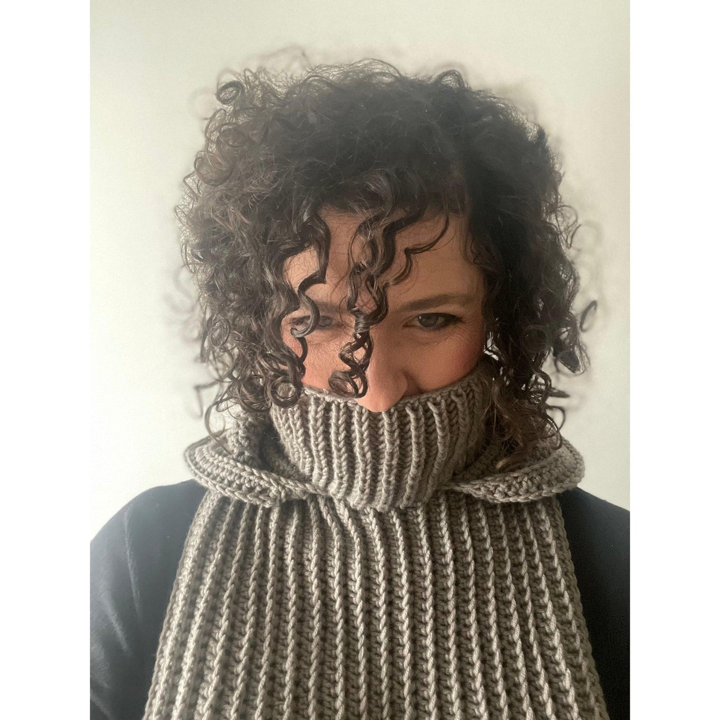 Balahood ai ferri lana merino fatto a mano | Lab Knit & Crochet