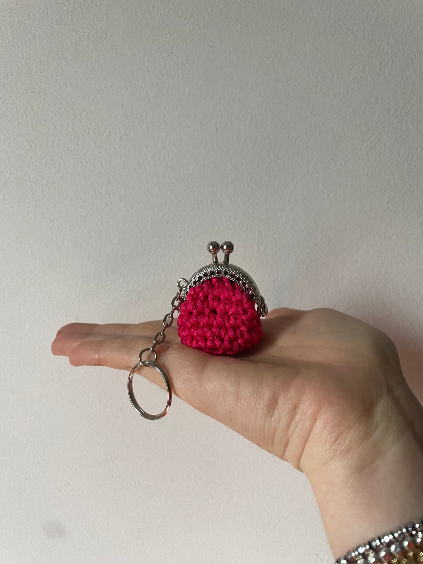 Portachiavi Paris - Lab.knitandcrochet